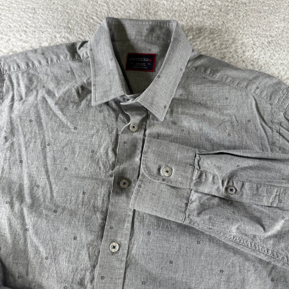 Untuckit Medium AOP Button Up Long Sleeve Shirt Dress Collar Light Gray Logos
